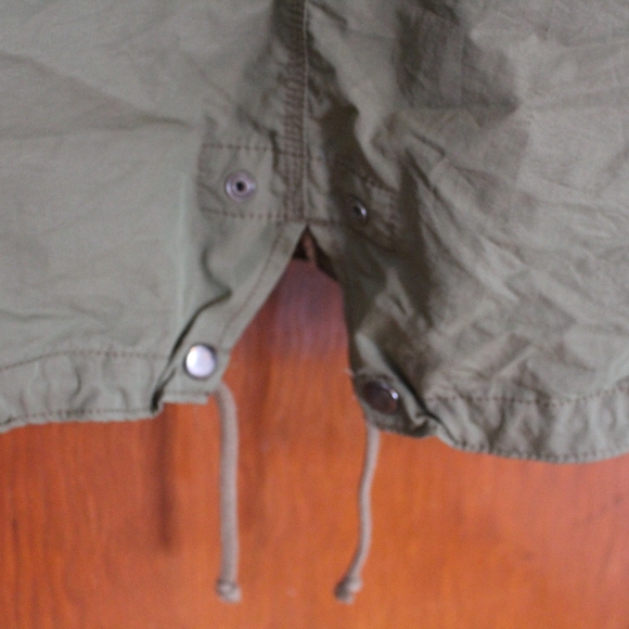 Green Gap coat - Picture 3 of 5